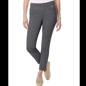EUC Buffalo Hope Mid-rise stretch skinny gray jeans